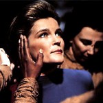 Star Trek: Voyager, Episode 3.07: Das Ritual (Sacred Ground)